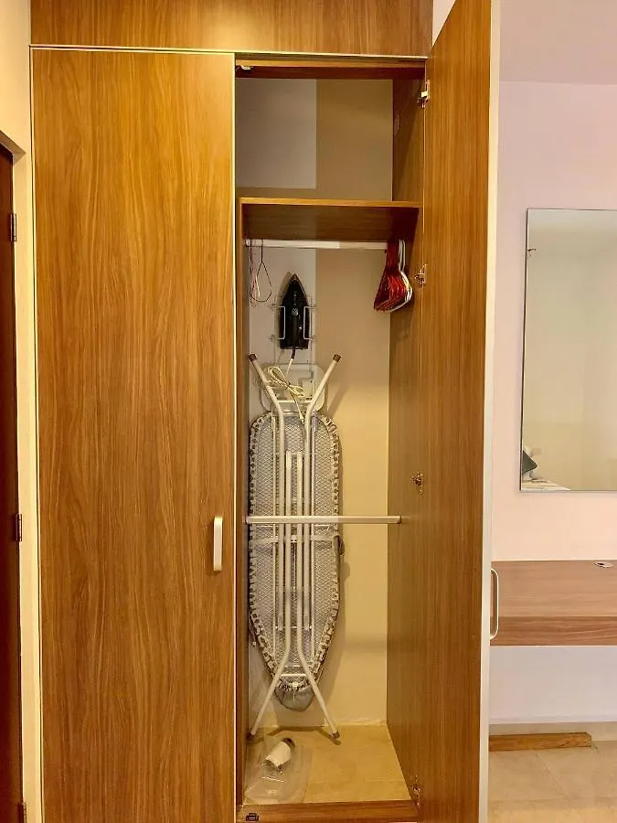 Sleeps 4-6-Amazing 2 Bedroom Ph With Bbq Jacuzzi トゥルム 0*,  メキシコ